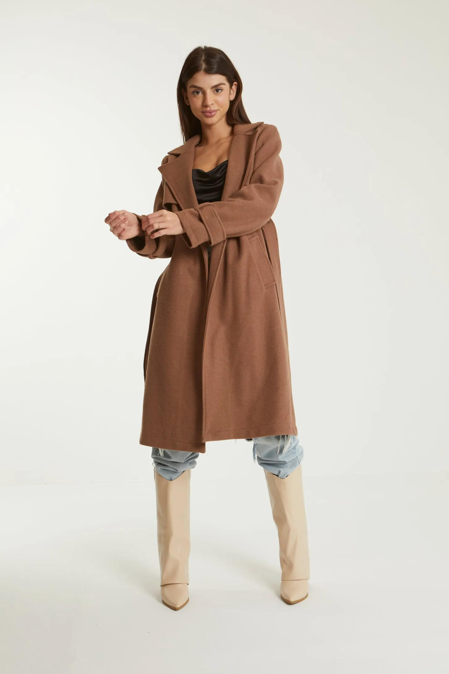 ESSENTIAL WOOL BELTED COAT - BROWN