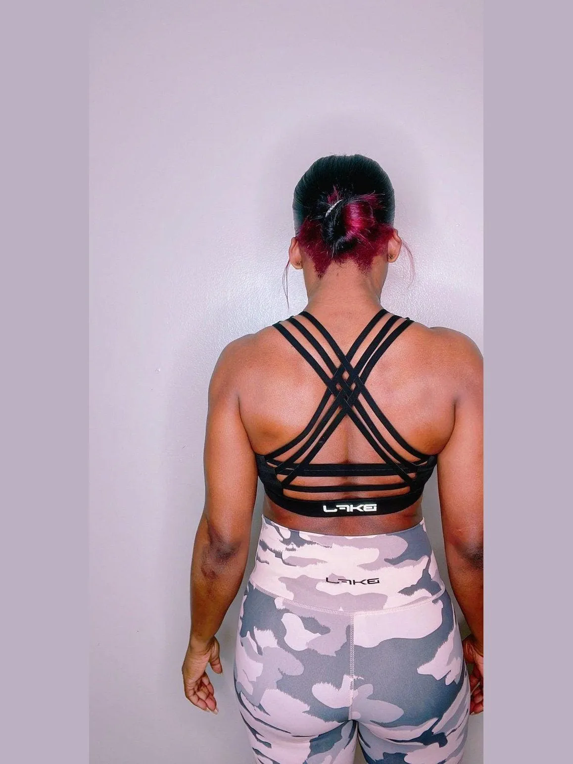 Interlock Criss-Cross Back Strap Sports Bra