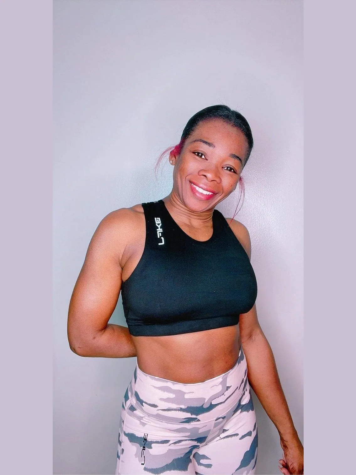 Interlock Criss-Cross Back Strap Sports Bra