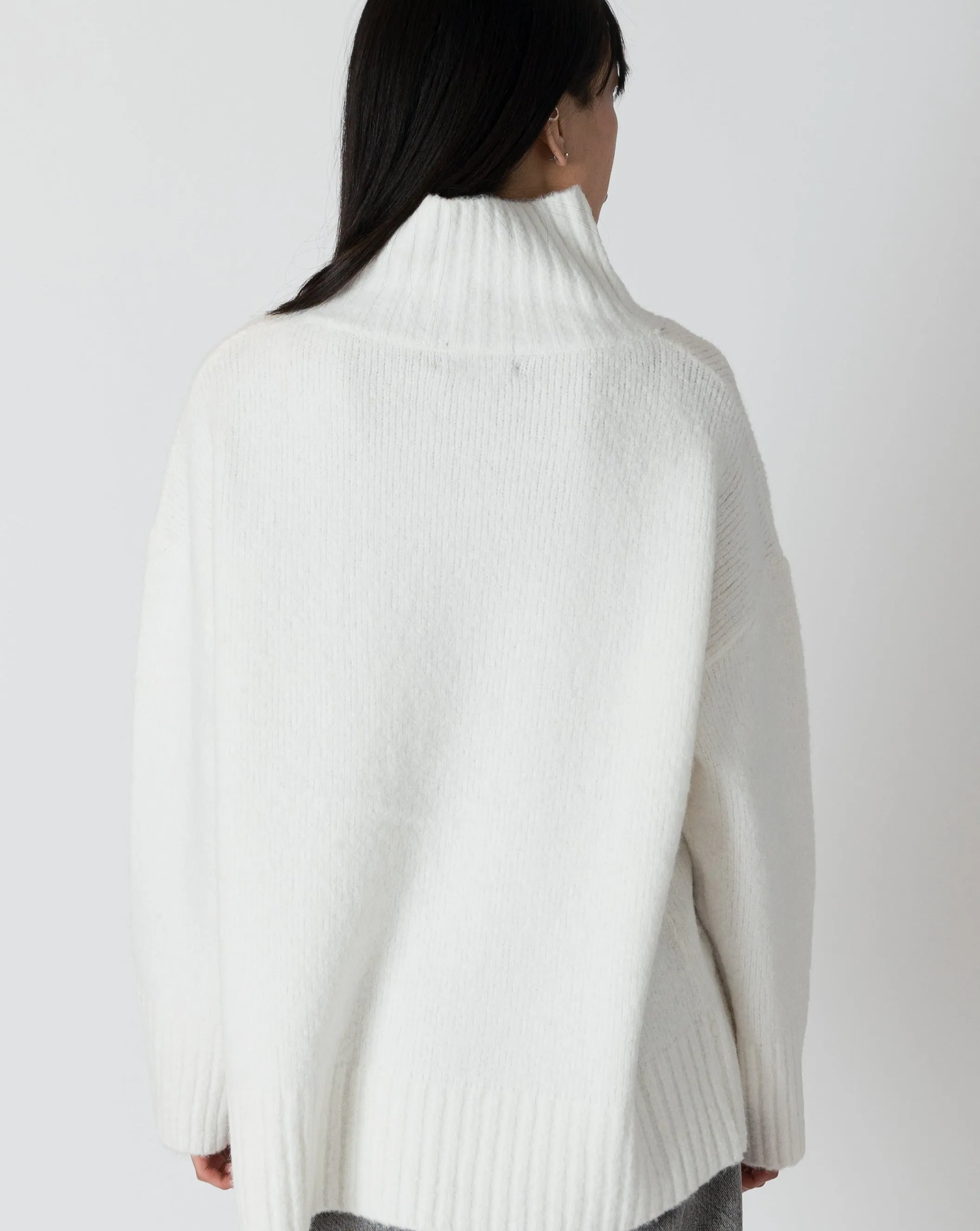 Lyla and Luxe Oliver Mockneck Sweater