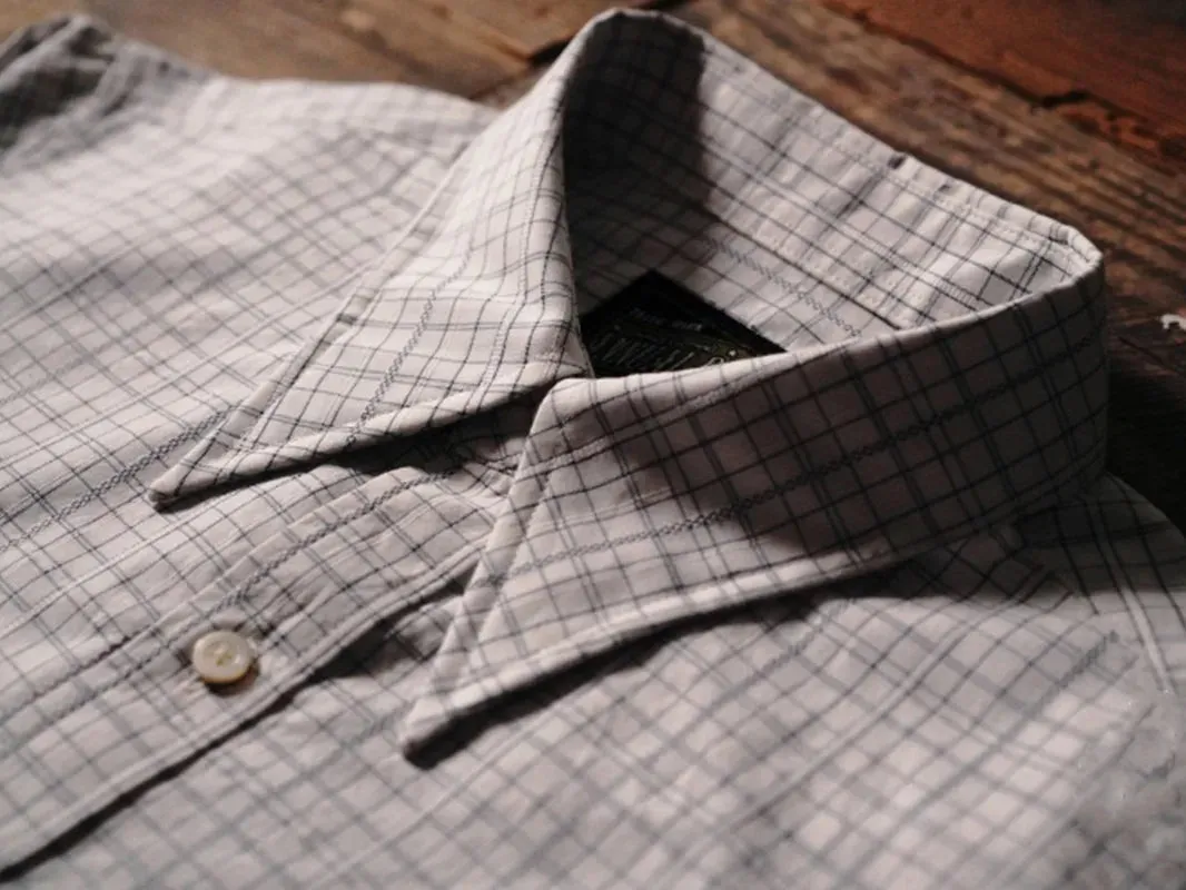 Men's Plaid Striped White Shirt with Big Pointed Collar - Regular Fit
