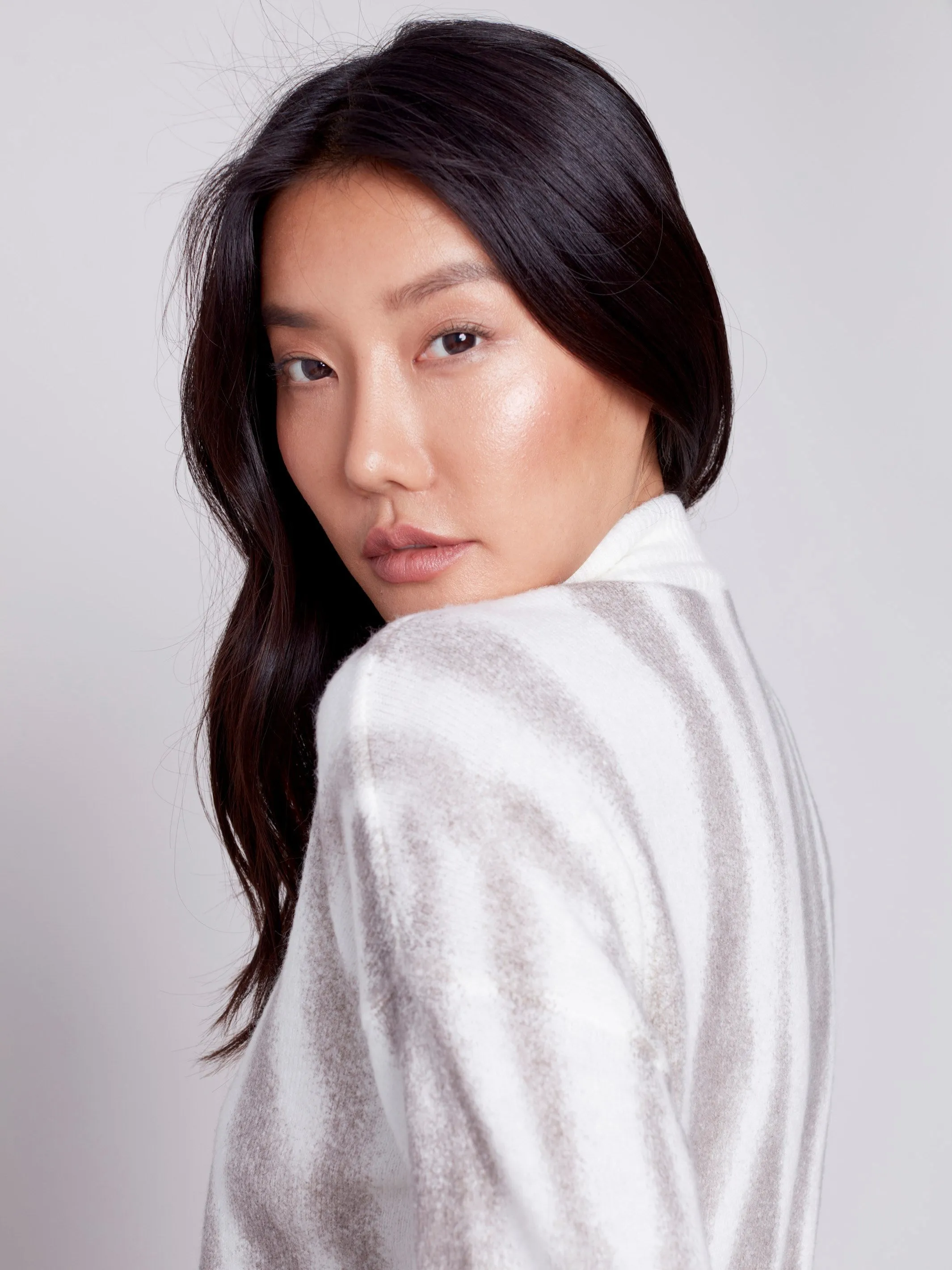 Printed Mock Neck Sweater with Zipper Detail - Ecru
