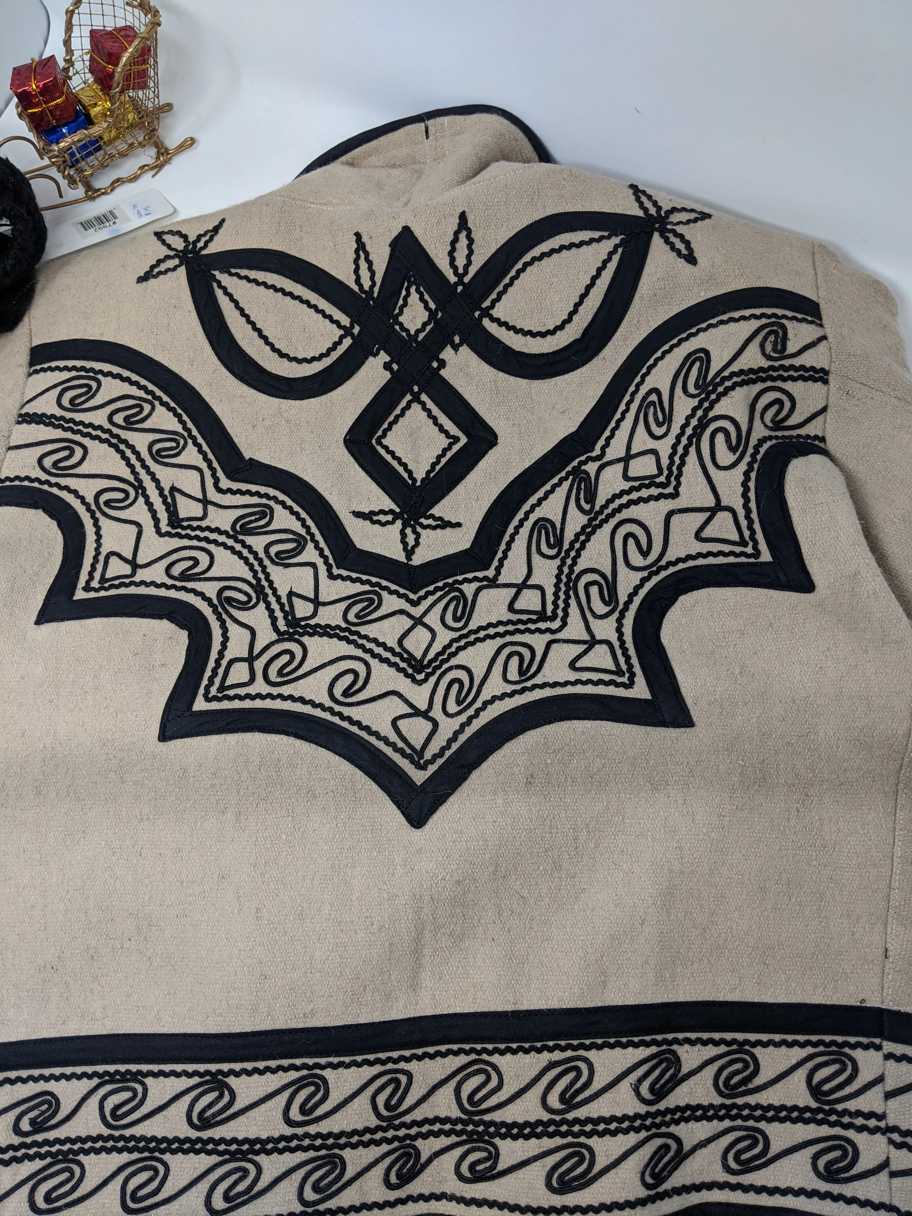 TRADITIONAL SOLOLA WOOL JACKET sz S